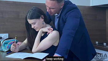 Menina menor de idade nua pornô porra