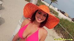 Gf loira peituda fodida de perto